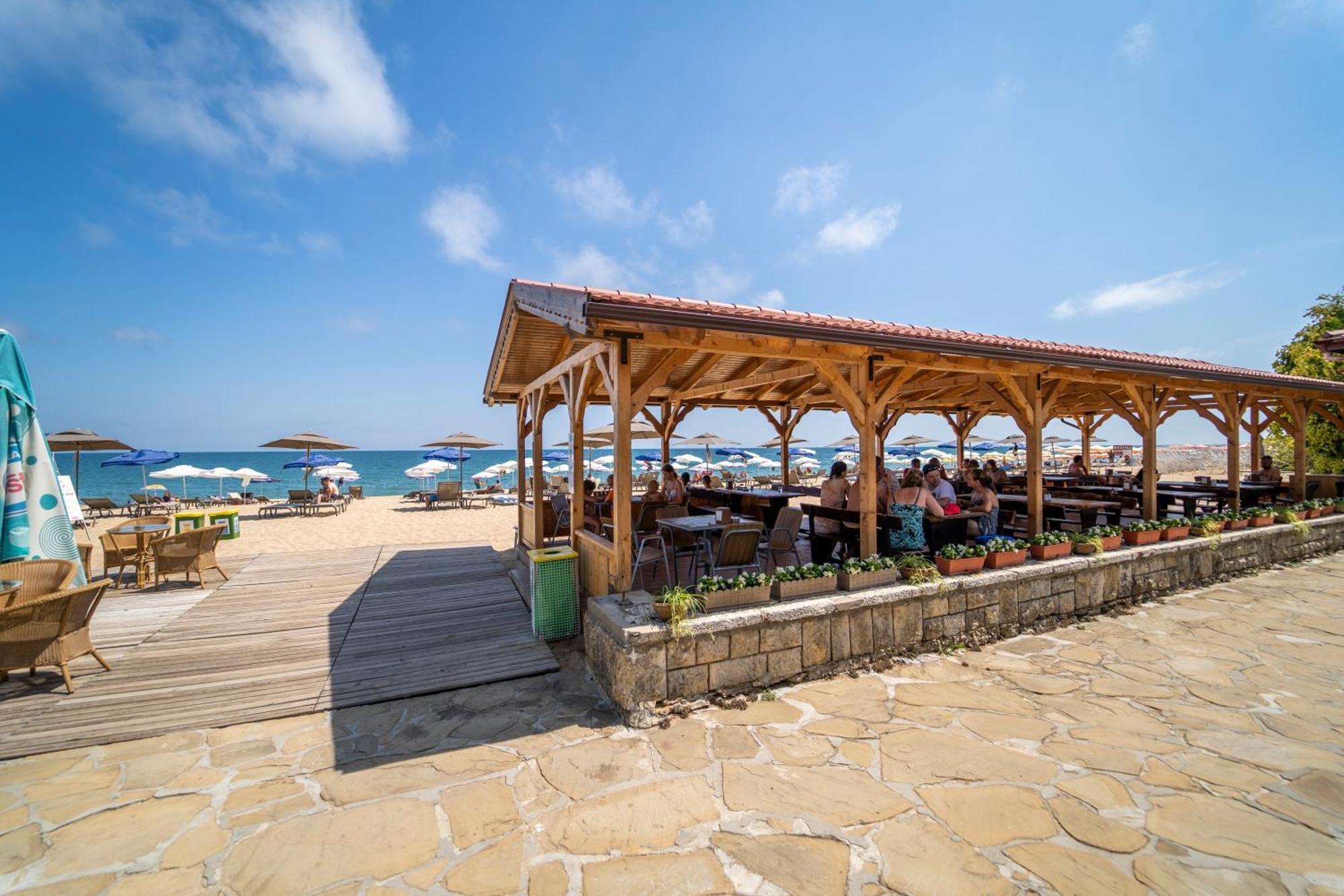 Hvd Viva Club Ultra All Inclusive - Private Beach & Free Parking Golden Sands Exterior foto